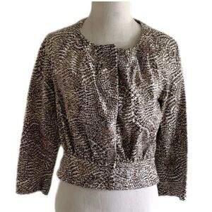 NWOT Women’s Cream Animal Print Snap Chic Animal Print Jacket